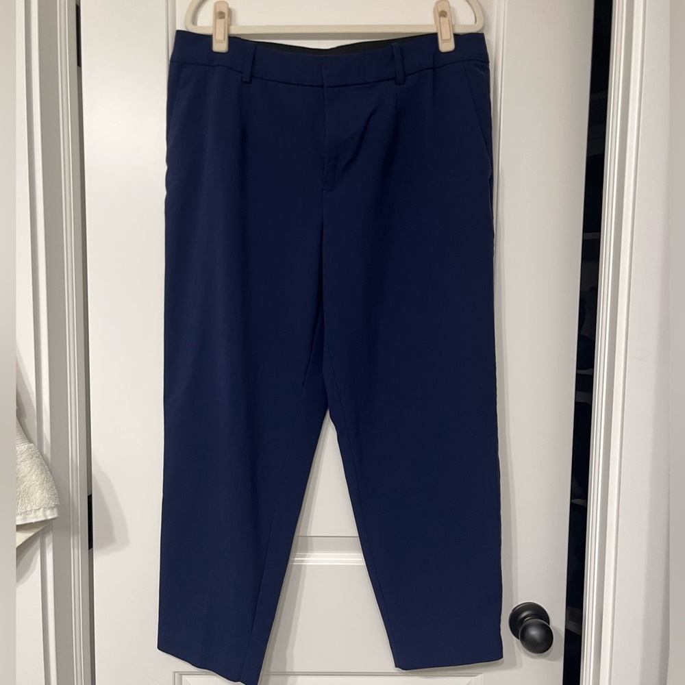 A New Day Navy Tapered Ankle Dress Pants Women’s Size 14 EUC